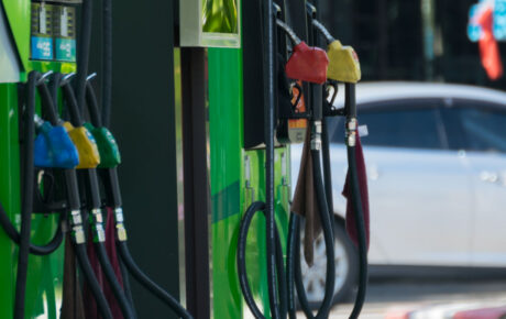 Arrivano i bonus: prezzo benzina sempre più basso