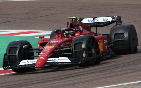 F1, Fiorano: Ferrari testa i nuovi paraspruzzi della FIA